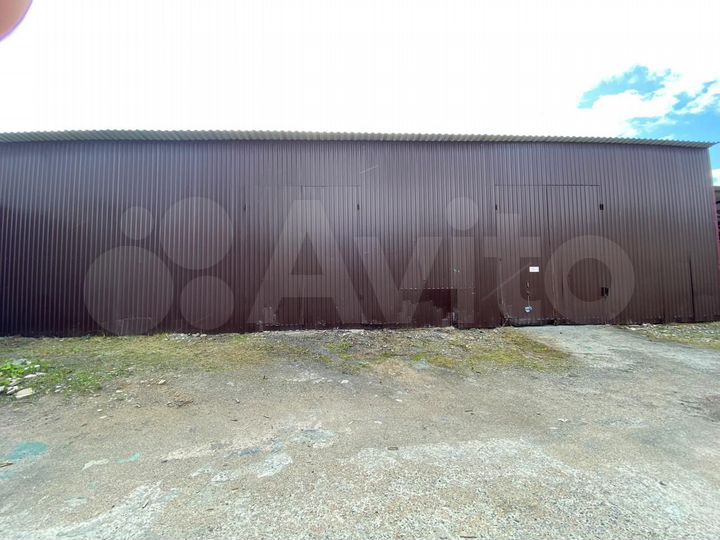 Склад, 1300 м²