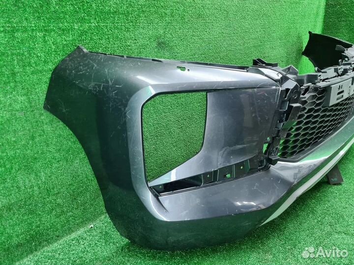 Бампер передний Mitsubishi Pajero Sport