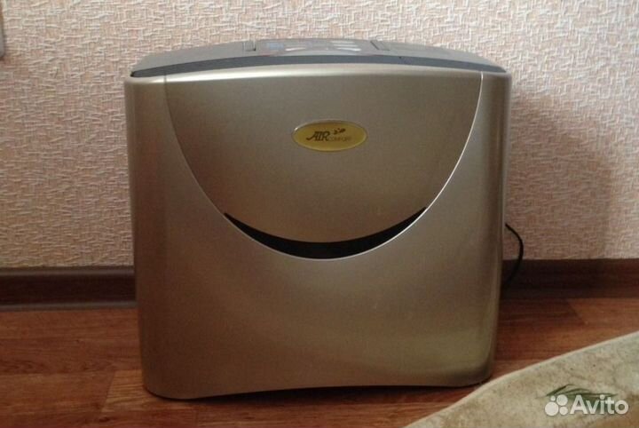 Очиститель и увлажнитель воздуха