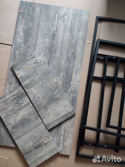 Компьютерный письменный стол