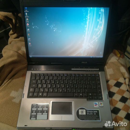 Ноутбук asus