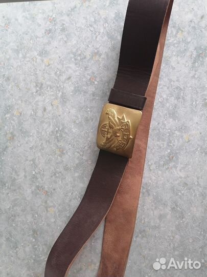 Мужской кожаный ремень