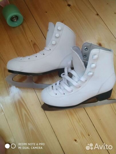 Коньки фигурные