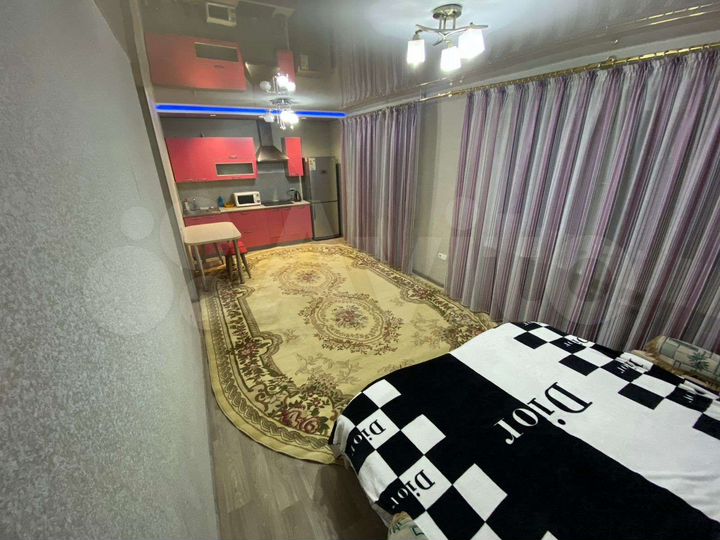 2-к. квартира, 50 м², 3/10 эт.