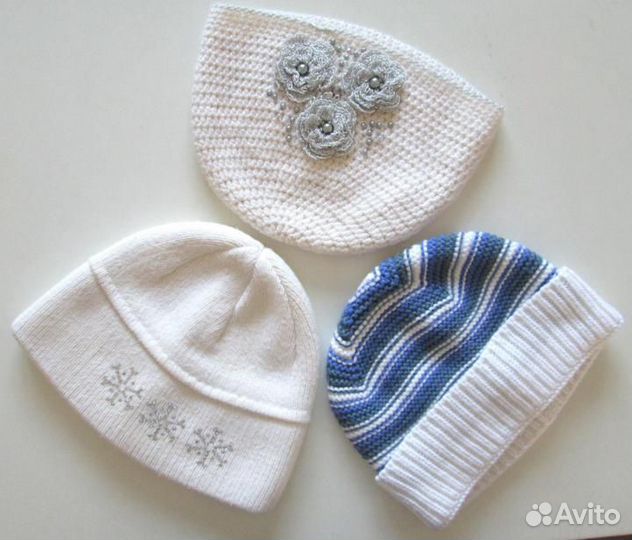 3 шапки в одни руки