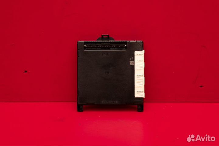 Блок комфорта Toyota Land Cruiser 200 1VD 2015