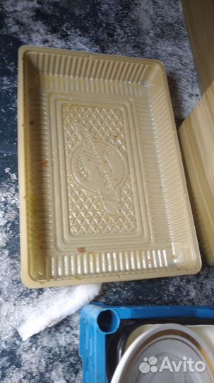 Подноси пластмассовые для саженцев