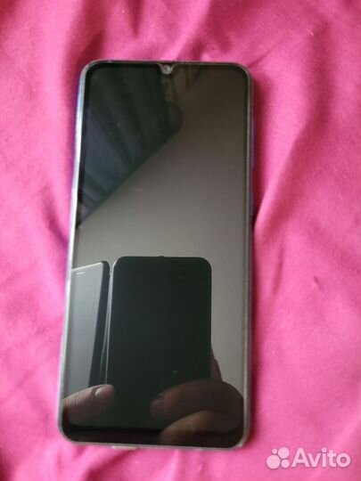 Samsung Galaxy A50, 4/64 ГБ