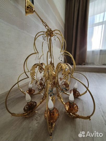 Люстра с подвесами