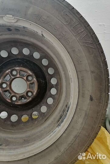 Комплект летней резины на дисках r16 + колпаки
