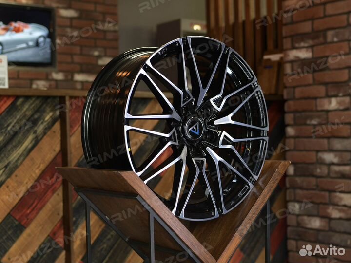 Литые диски VLF R18 для Volkswagen. Арт1536