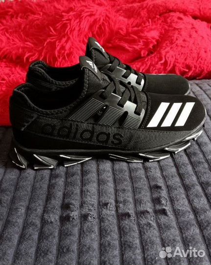 Убойные Адидас на весну. Особопрочные. D05-10