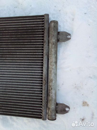 Радиатор кондиционера volkswagen гольф5 6 пассат 6