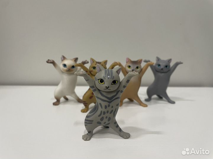 Фигурки котов