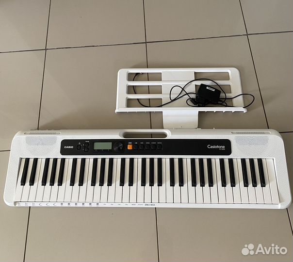 Синтезатор Casio Casiotone ст-S200