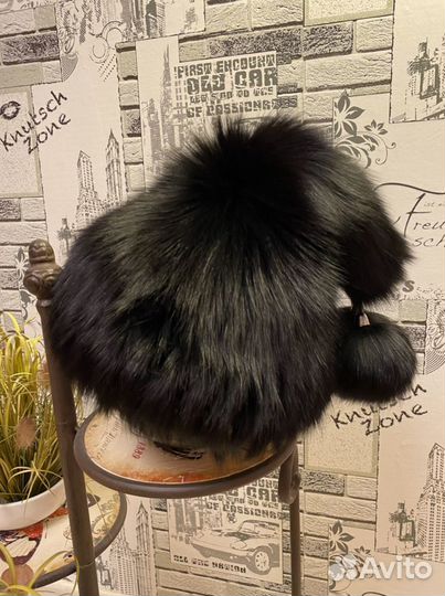 Шапка вязаная (енот)