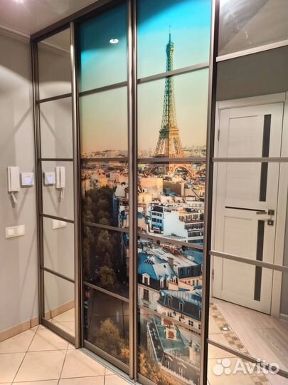 Стеклянное панно