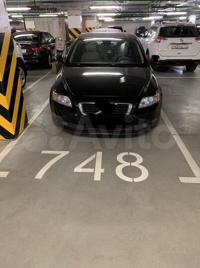 Машиноместо, 13 м²