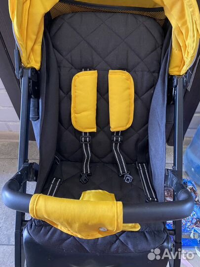 Прогулочная коляска