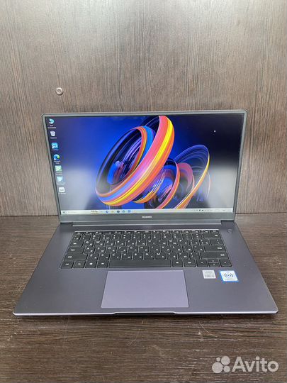 Huawei matebook d15 core i3