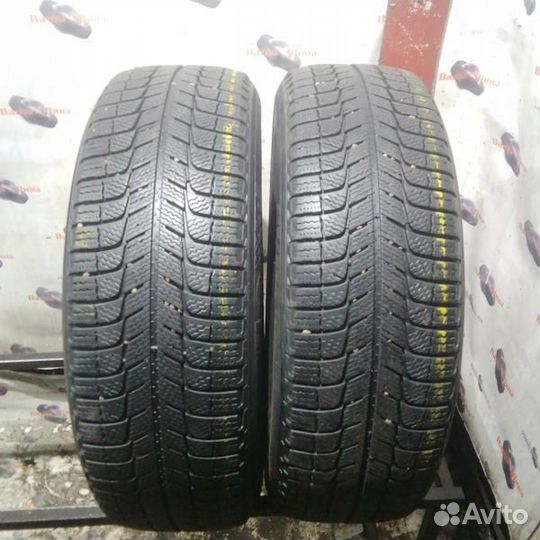 Michelin X-Ice XI3 215/65 R17