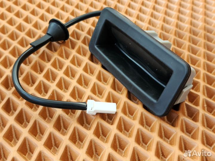 Новая Кнопка крышки багажника Ford Land Rover