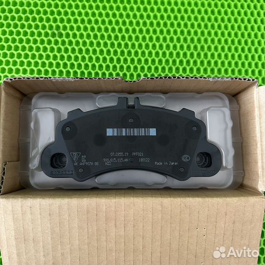 Комплект тормозных колодок на Porsche Cayenne