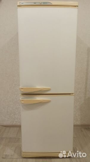 Холодильник б/у Stinol