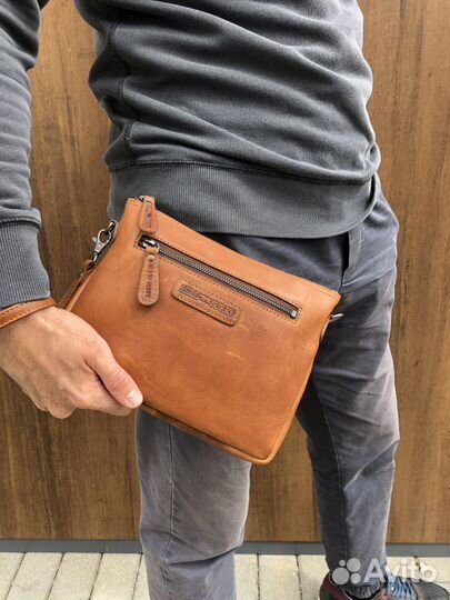 Борсетка из натуральной кожи