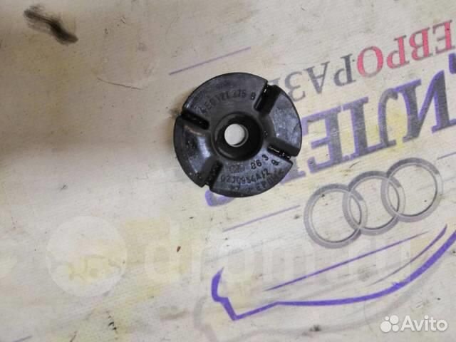 Подушка радиатора основного Audi A8 D3 4E 2004