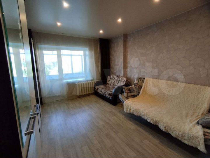 2-к. квартира, 53 м², 3/9 эт.
