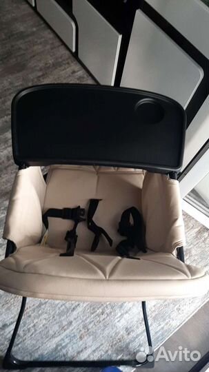 Стульчик для кормления tommy