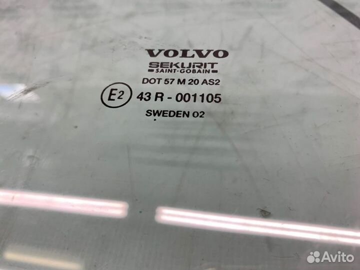 Стекло переднее левое Volvo S60 V70 XC70 30753468