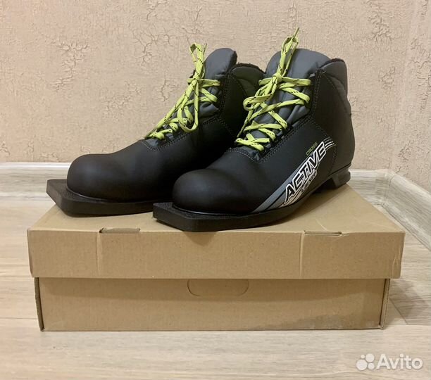 Лыжные ботинки Larsen