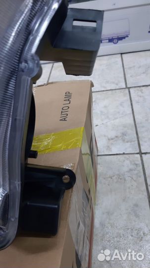 Фары Nissan patrol y61