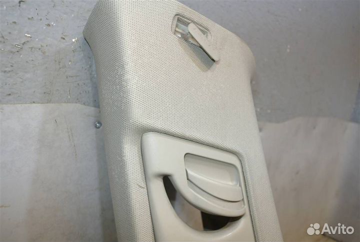 Обшивка стойки Audi Q7 2005-2015