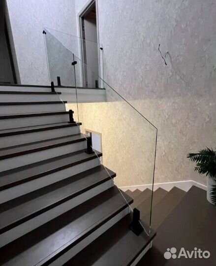 Ограждения для лестниц, стеклянные