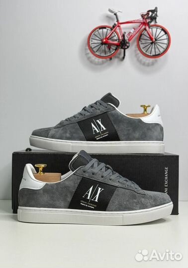 Кроссовки мужские замшевые santoni