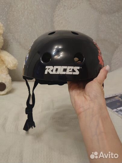 Шлем для катания на роликах