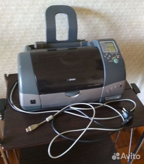 Цветной струйный принтер Epson Stylus Photo 915