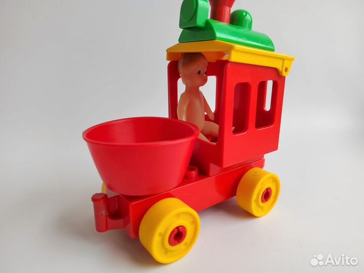 Пупсик как в СССР (7,5см) в красном тазике