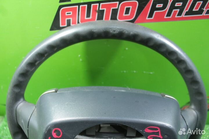 Руль toyota NHW20 prius