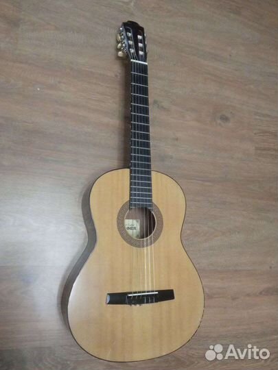 Гитара Hohner HC06 4/4