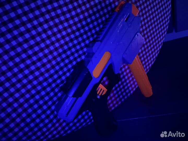 Нерф бластер