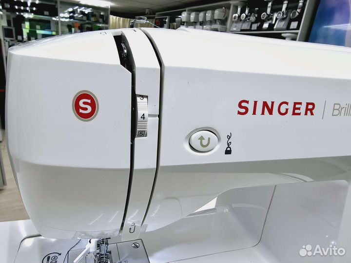 Швейная машина Singer Brilliance 6180(80 операций)