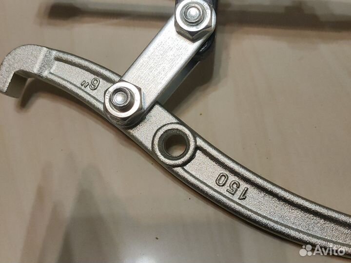 Съёмник шестерён маховиков подшипников