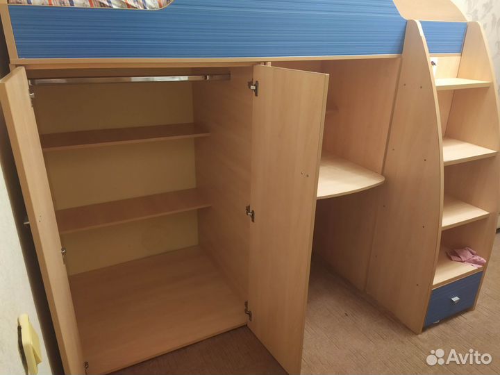 2-ярусная детская кровать-стенка