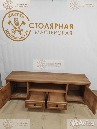 Тумба под телевизор из массива бука