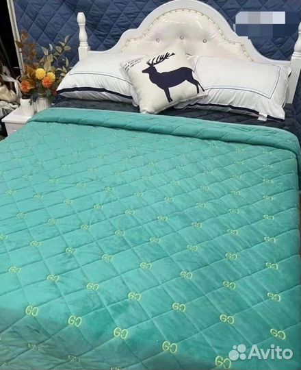 Шикарное бархатное покрывало 220*240см