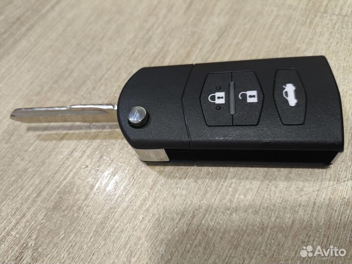 Новый выкидной ключ Mazda 3,6, BT50 и др